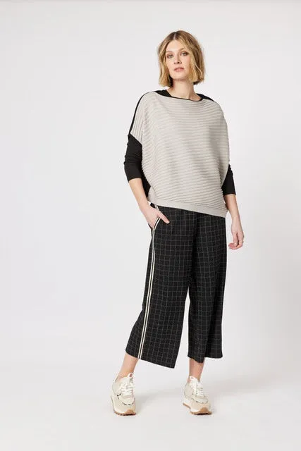 HV Monochrome Aysmmetric Knit Poncho