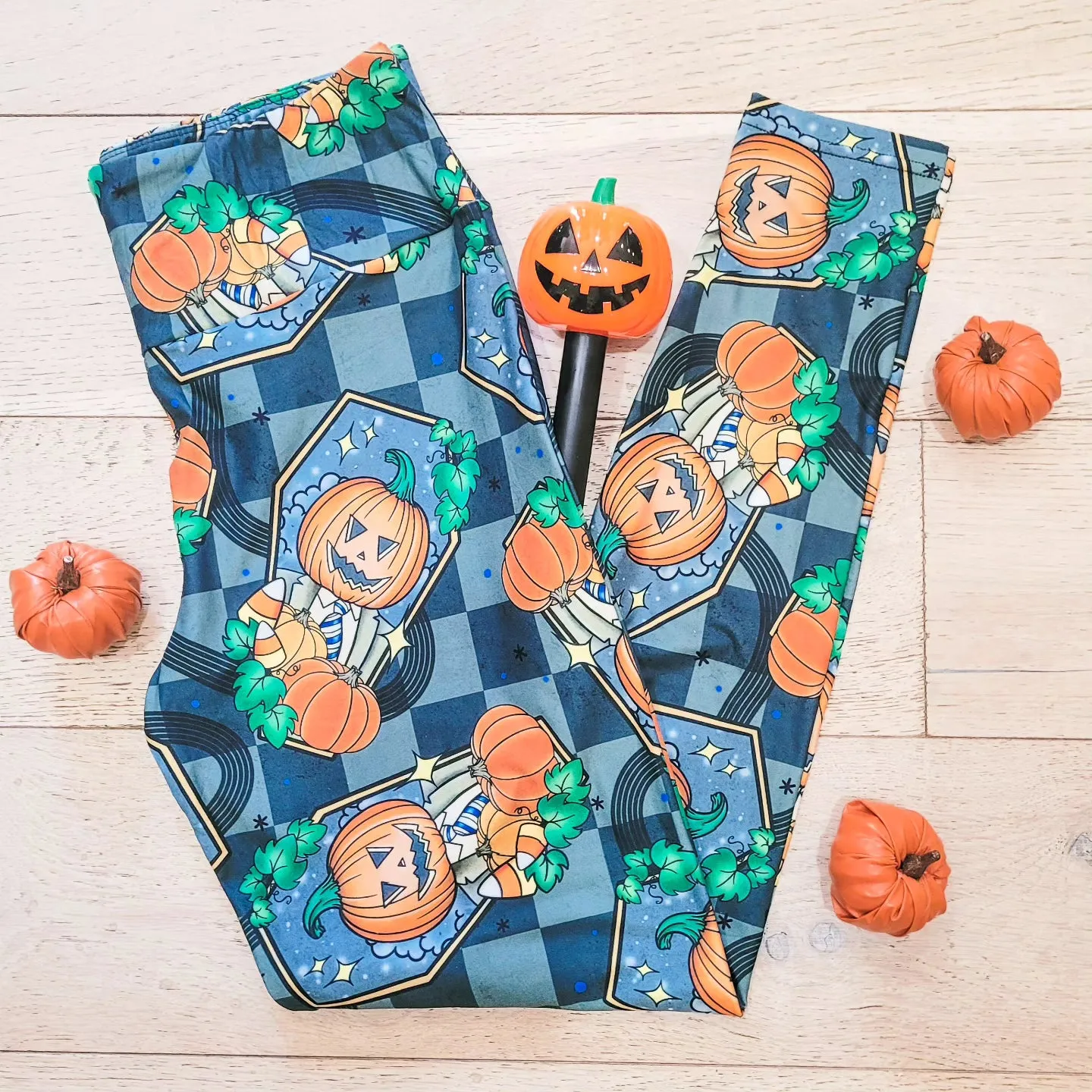 Office Pumpkin (Semi-Exclusive) - High-quality Handcrafted Vibrant Leggings