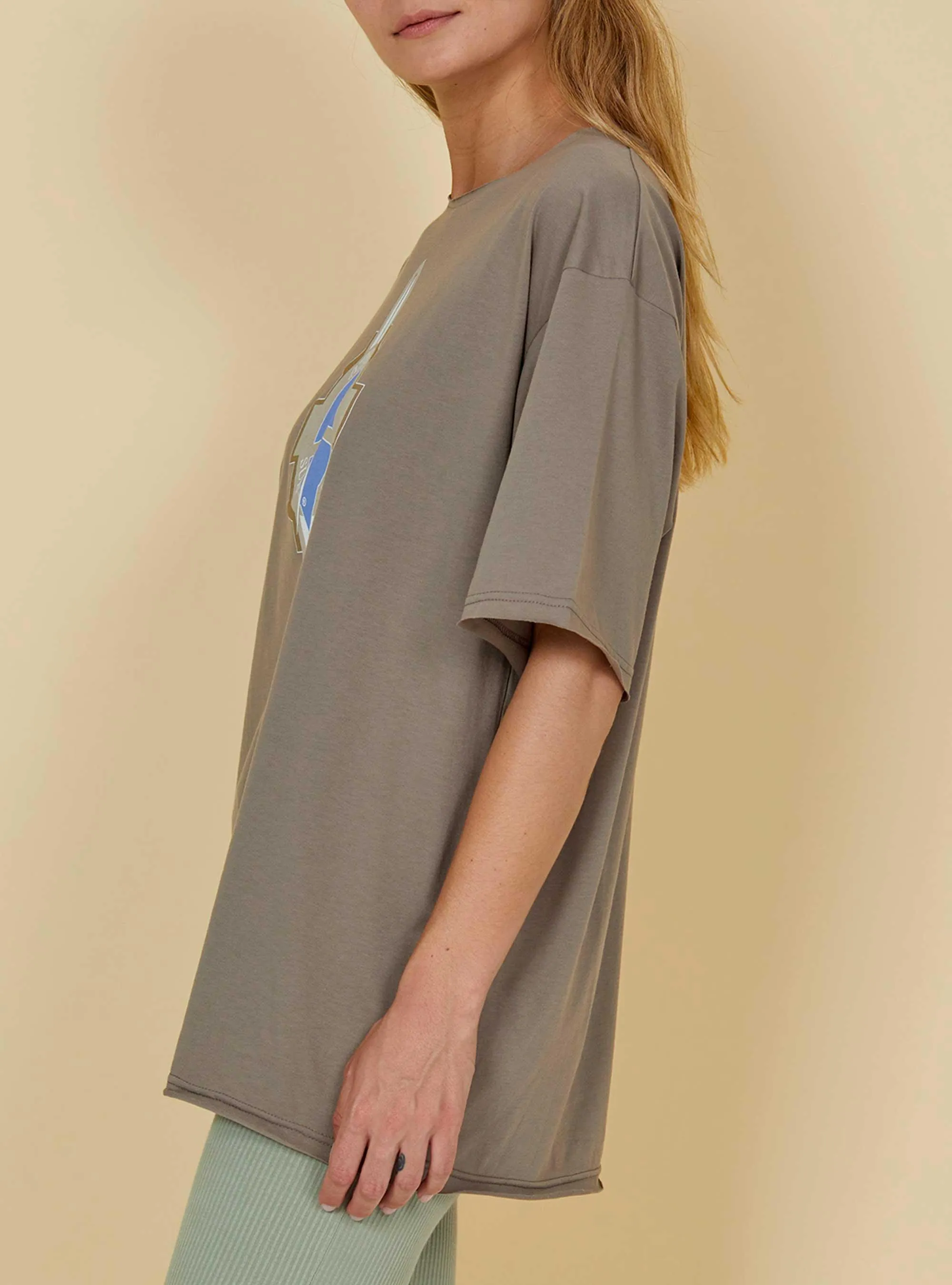 OVERSIZED T-SHIRT WITH FRONT PRINT